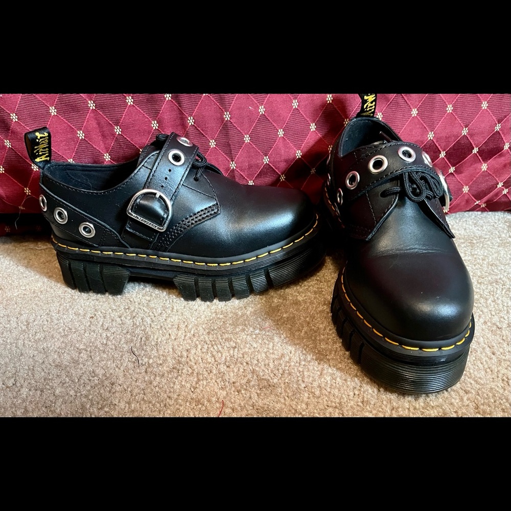 Dr. Marten's Audrick Hardware Leather Platforms EU 39